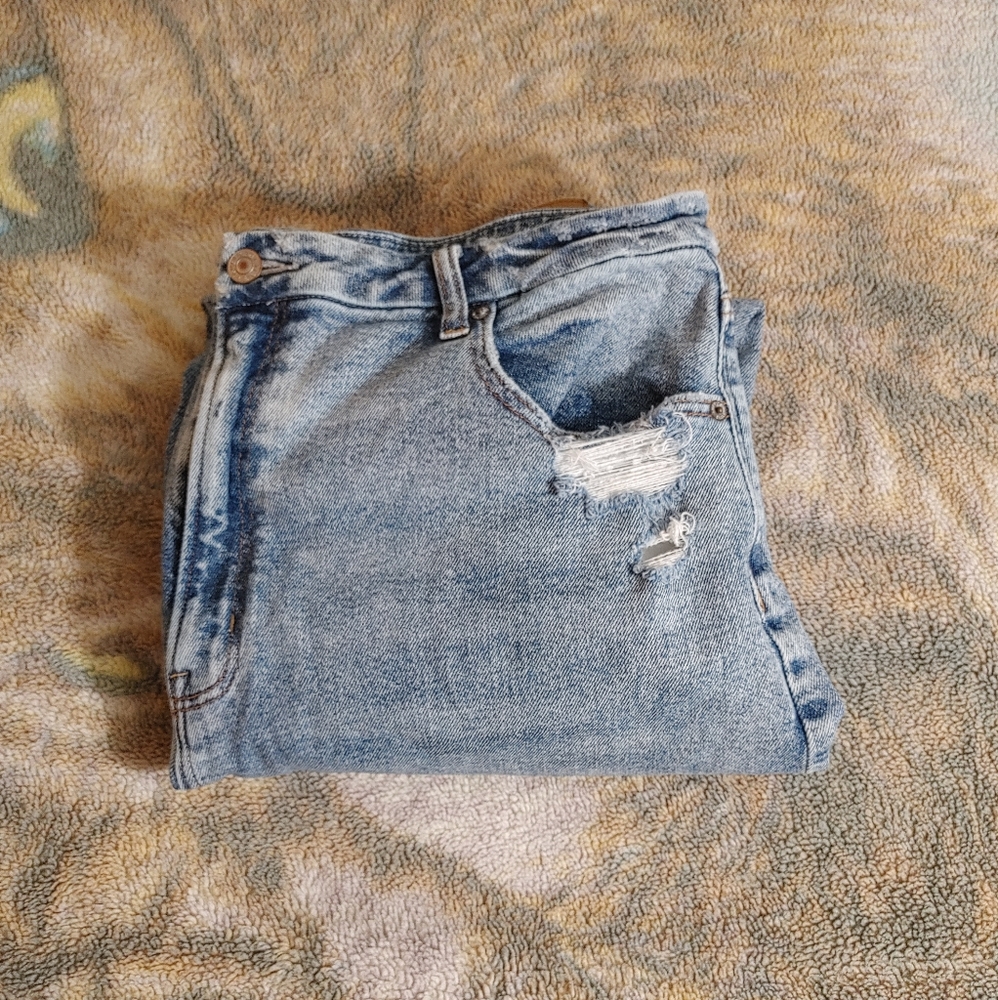 AEO Stretch Mom Jeans